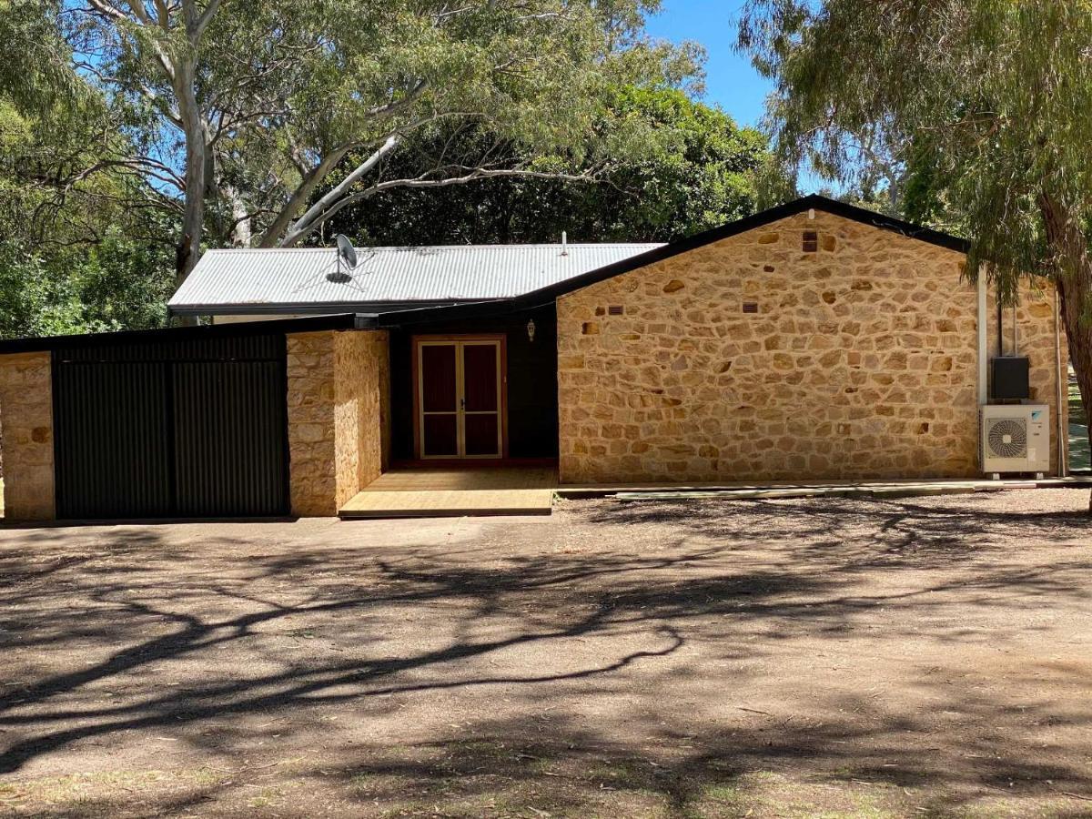 Adelaide Brownhill Creek Tourist Park Hotell Exteriör bild
