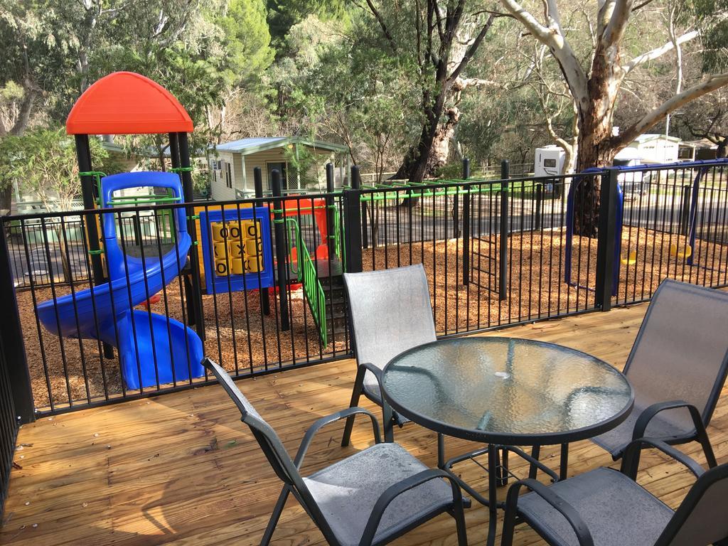 Adelaide Brownhill Creek Tourist Park Hotell Exteriör bild