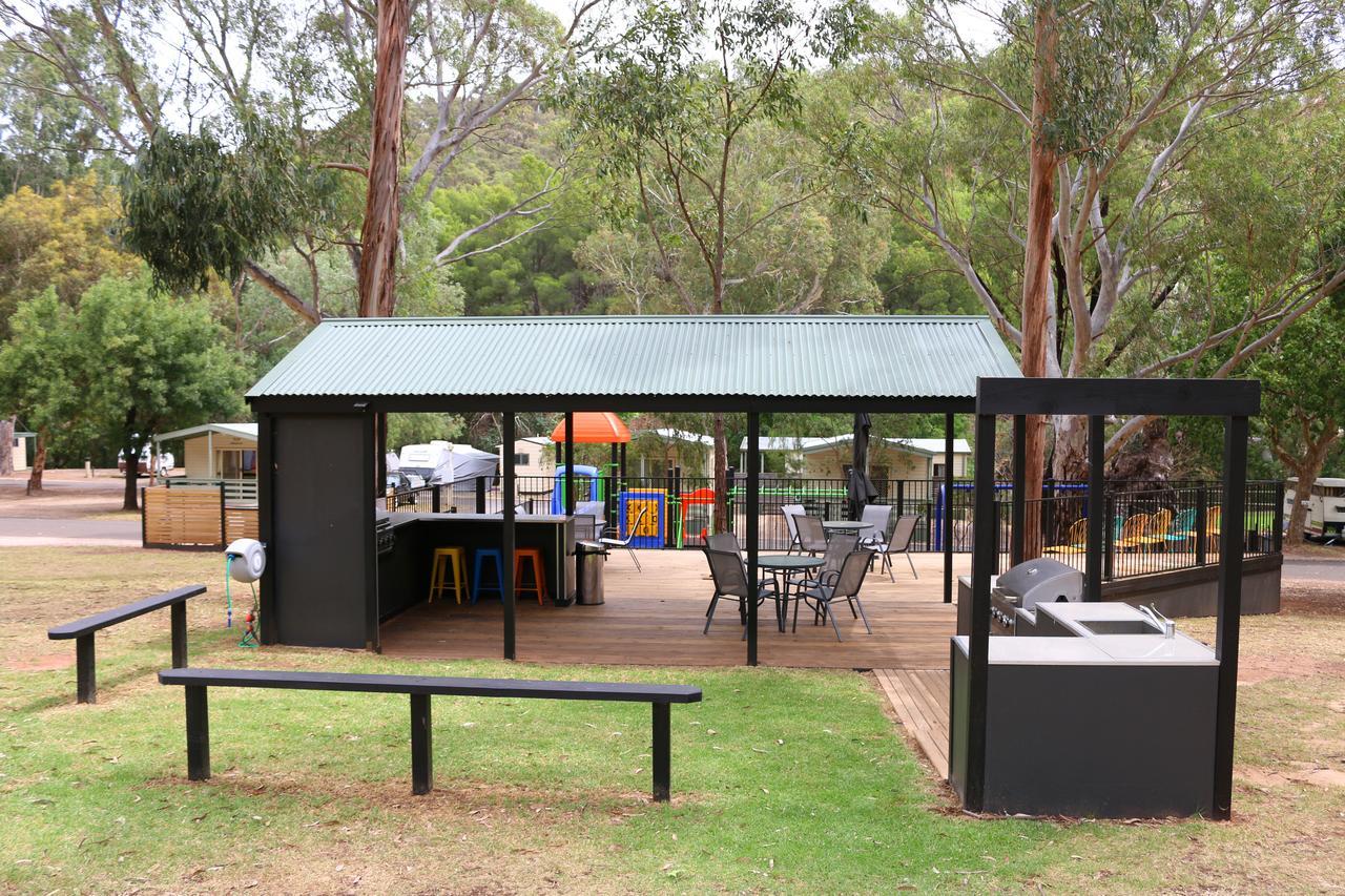Adelaide Brownhill Creek Tourist Park Hotell Exteriör bild