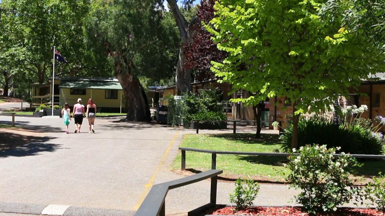 Adelaide Brownhill Creek Tourist Park Hotell Exteriör bild