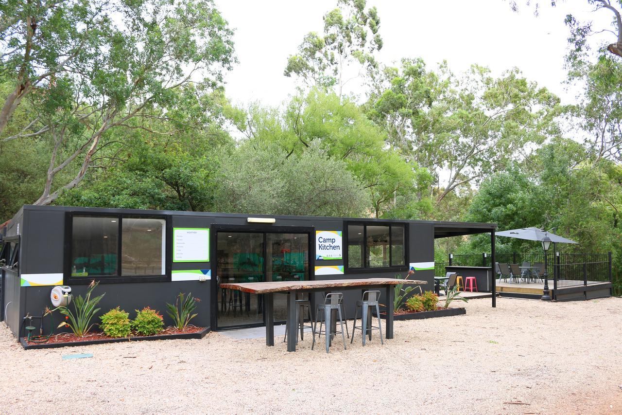 Adelaide Brownhill Creek Tourist Park Hotell Exteriör bild
